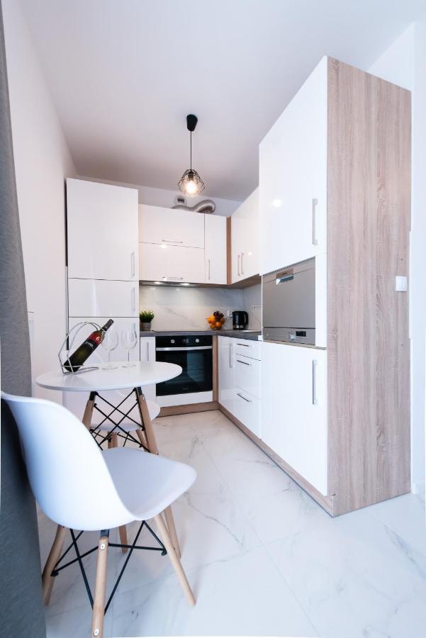 Estella Apartment Krakau Exterior foto